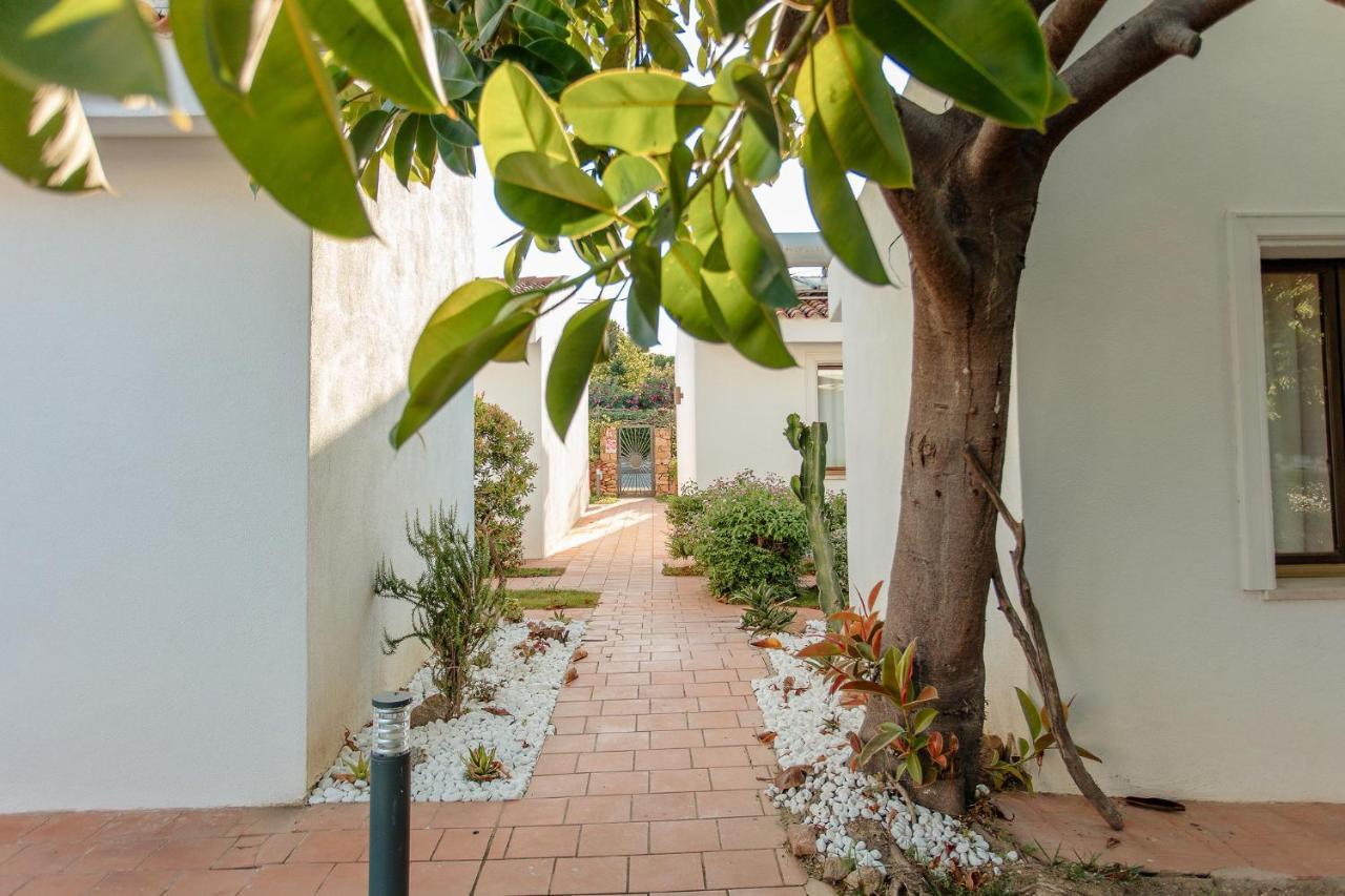 Fior Di Sardegna Hotel 4*